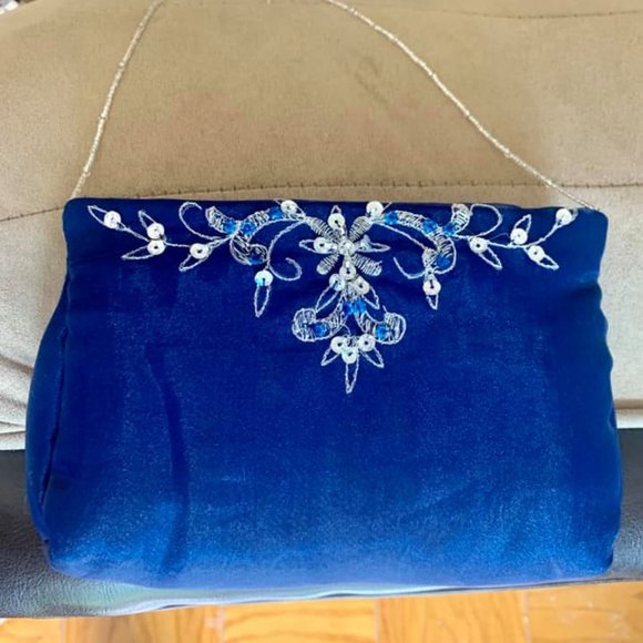 Quinceanera Dress - Picture 4 of 8